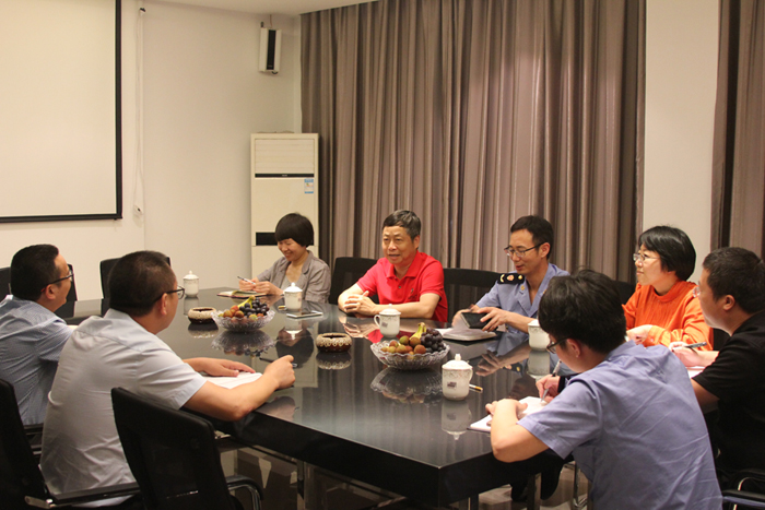 溫嶺市市場監(jiān)督管理局副局長江欣、新河分局局長程宇鮮一行來我司調(diào)研指導