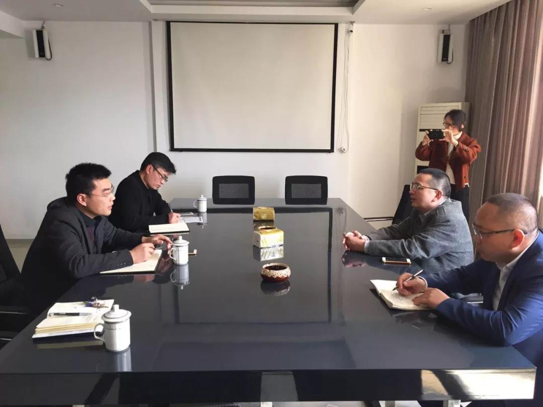 新河鎮(zhèn)葉曉瓏鎮(zhèn)長一行臨美機調(diào)研指導(dǎo)